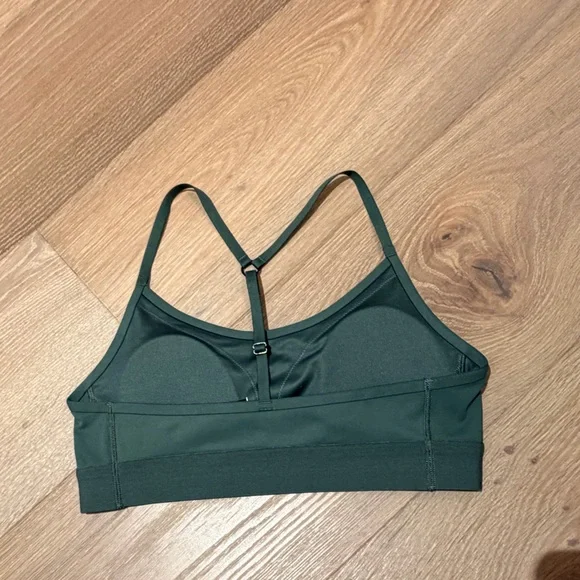 🟢 Reebok x Victoria Beckham chalk Green Sports Bra MED - Picture 4 of 9